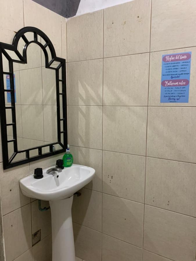 Mibaq Palermo Hostel Buenos Aires Bagian luar foto
